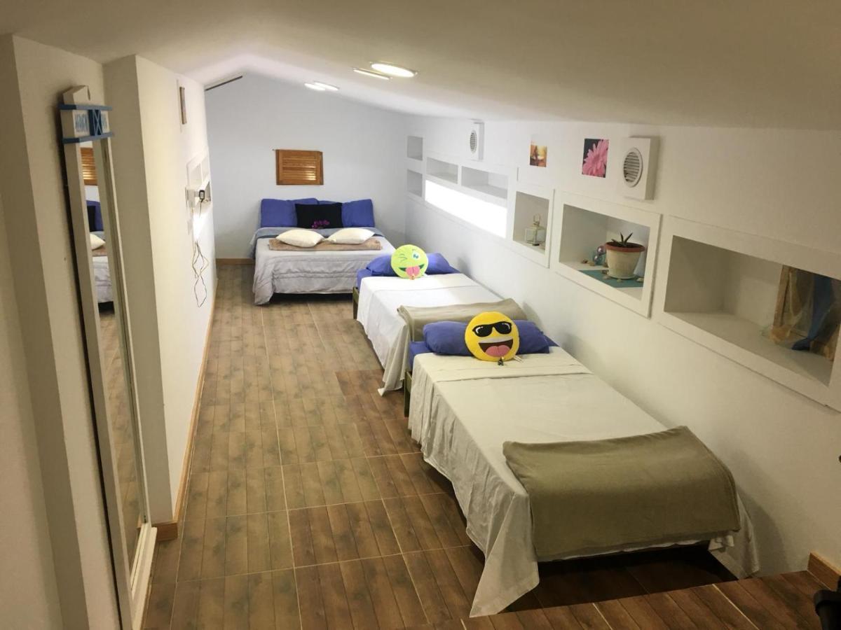 Warung Hotel ลาคาเรส ภายนอก รูปภาพ